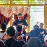 Ketua DPC PDI Perjuangan SBB Lepas 10 Pemain Terbaik Soekarno Cup U-17 Zona IV Menuju Seleksi Tingkat Provinsi